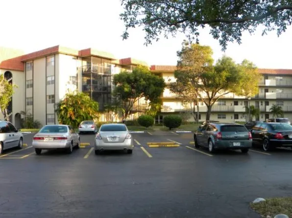 6361 N Falls Circle Dr APT 105, Fort Lauderdale, FL 33319