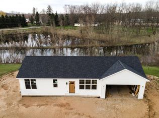 11639 E Bear Meadows Dr SE, Alto, MI 49302