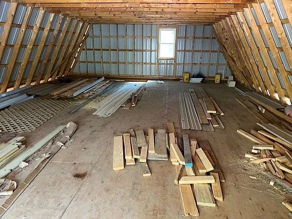 4th image of 0 Riverside Drive Prvt