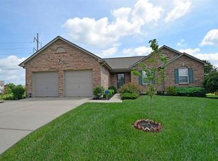 9400 Gettysburg Ln, Union, KY 41091