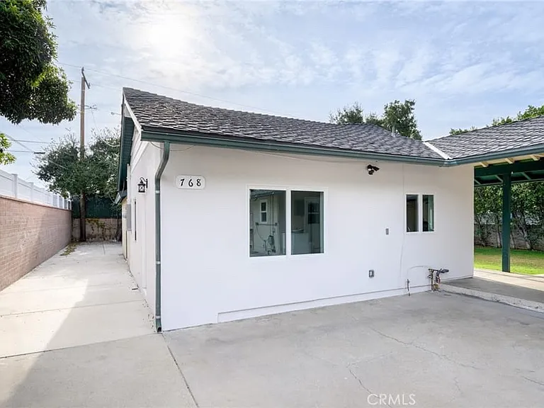 768 N Workman St — Photo 1