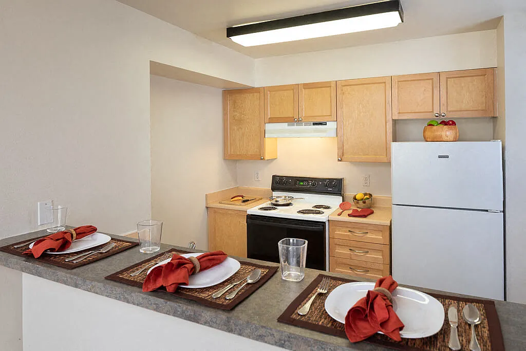 Gilmore Apartments — Photo 4