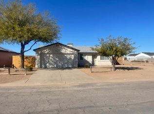 8326 W Tinajas Dr, Arizona City, AZ 85123