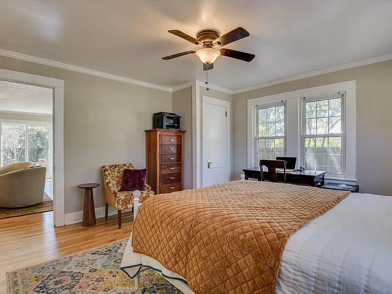 126 Horry St SE — Photo 23