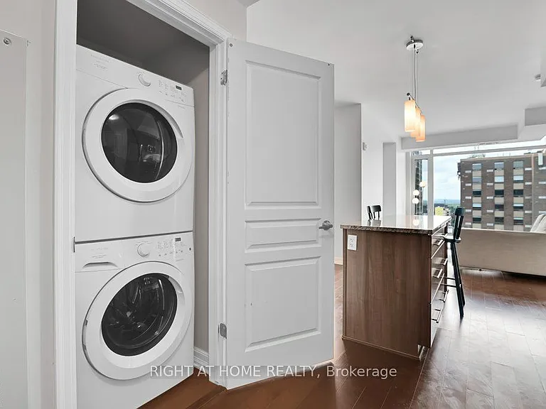 238 Besserer St #1406 — Photo 11