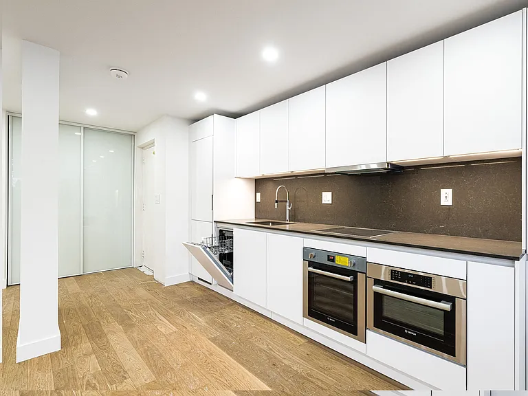457 Marlee Ave — Photo 3