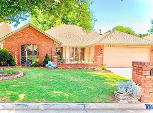 11617 SW 3rd St, Yukon, OK 73099