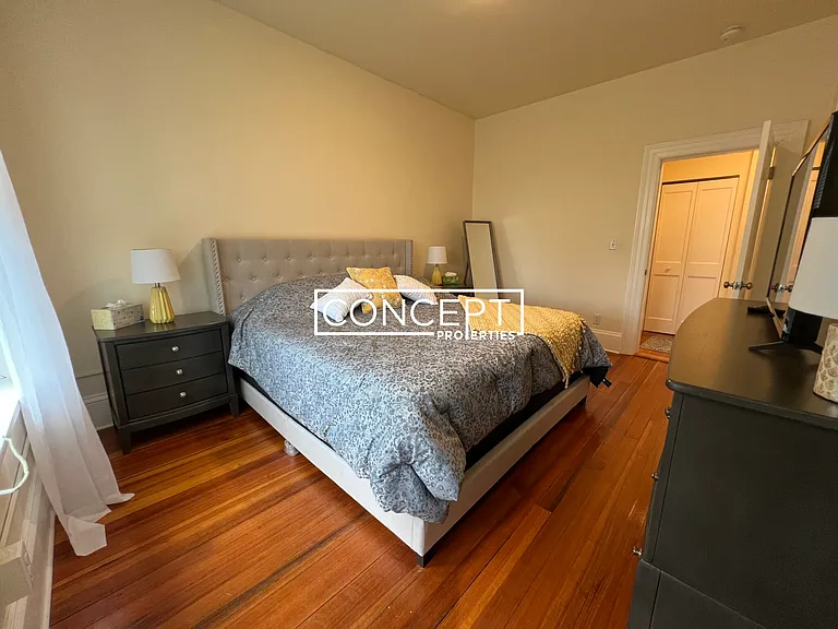 1469 Beacon St #24 — Photo 6