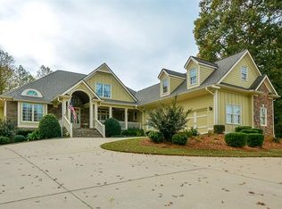 305 Eagle Crest Ct, Cumming, GA 30028