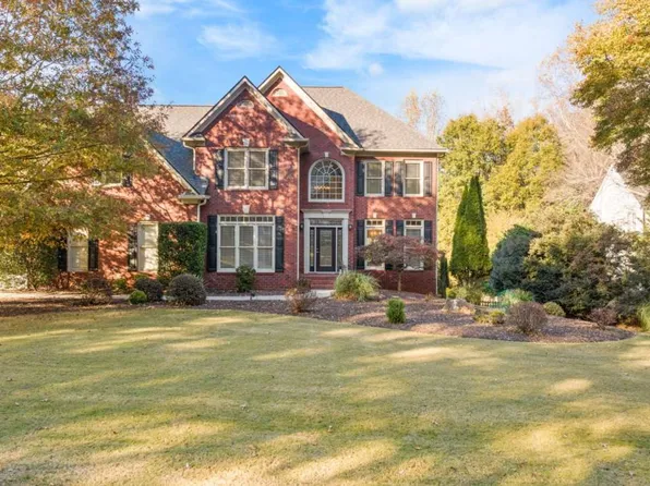 812 Lakemere Crst, Suwanee, GA 30024