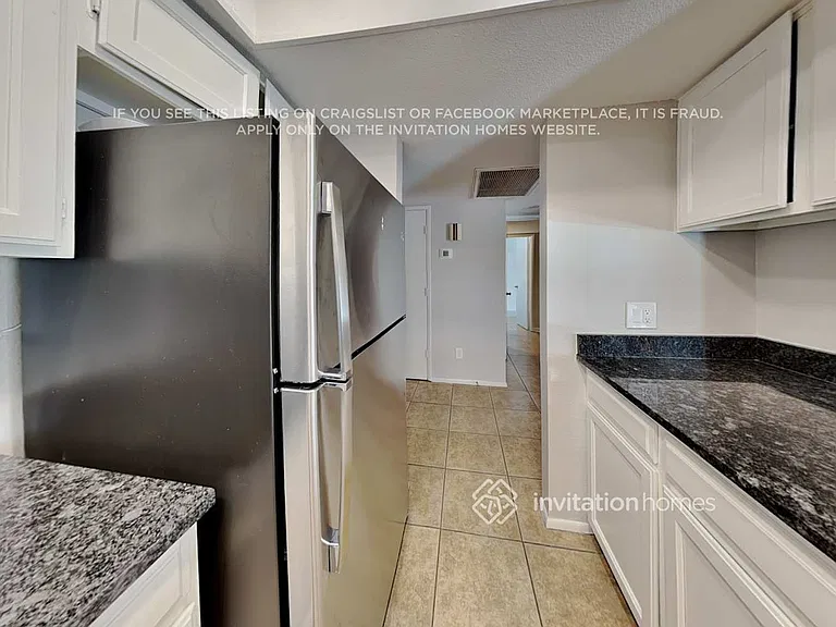 4507 W Gardenia Ave — Photo 7