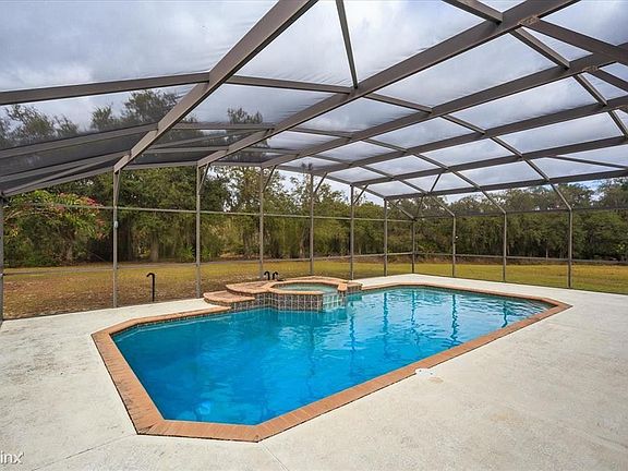 3rd image of 1637 Redfin Dr
