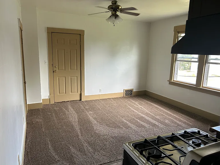 730 Fillmore St #4 — Photo 2