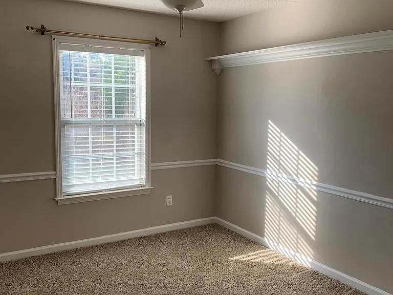 13610 Weycroft Cir — Photo 7