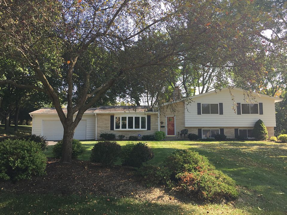 1st image of 19255 Benington Dr