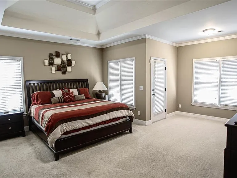 3875 Spring Manor Ct — Photo 17