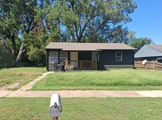 3539 SE Humboldt St, Topeka, KS 66605