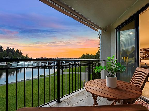5th image of 101 101st Avenue SE #202B