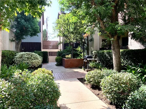 15030 Victory Blvd Unit 205, Van Nuys, CA 91411