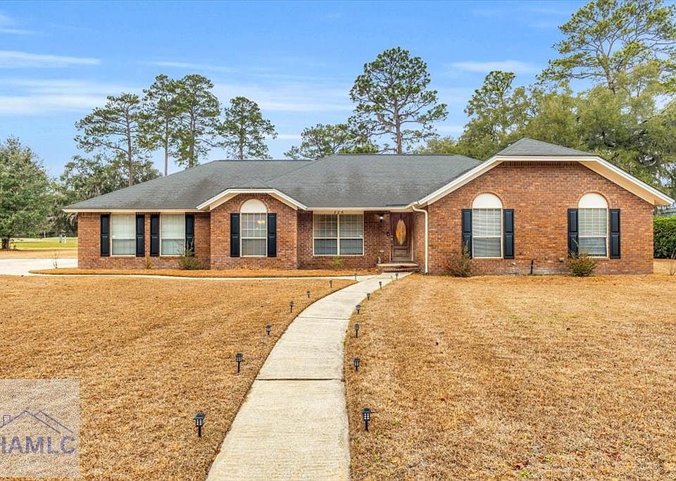 226 Cherokee Trl, Hinesville, GA 31313 | MLS #166716 | Zillow