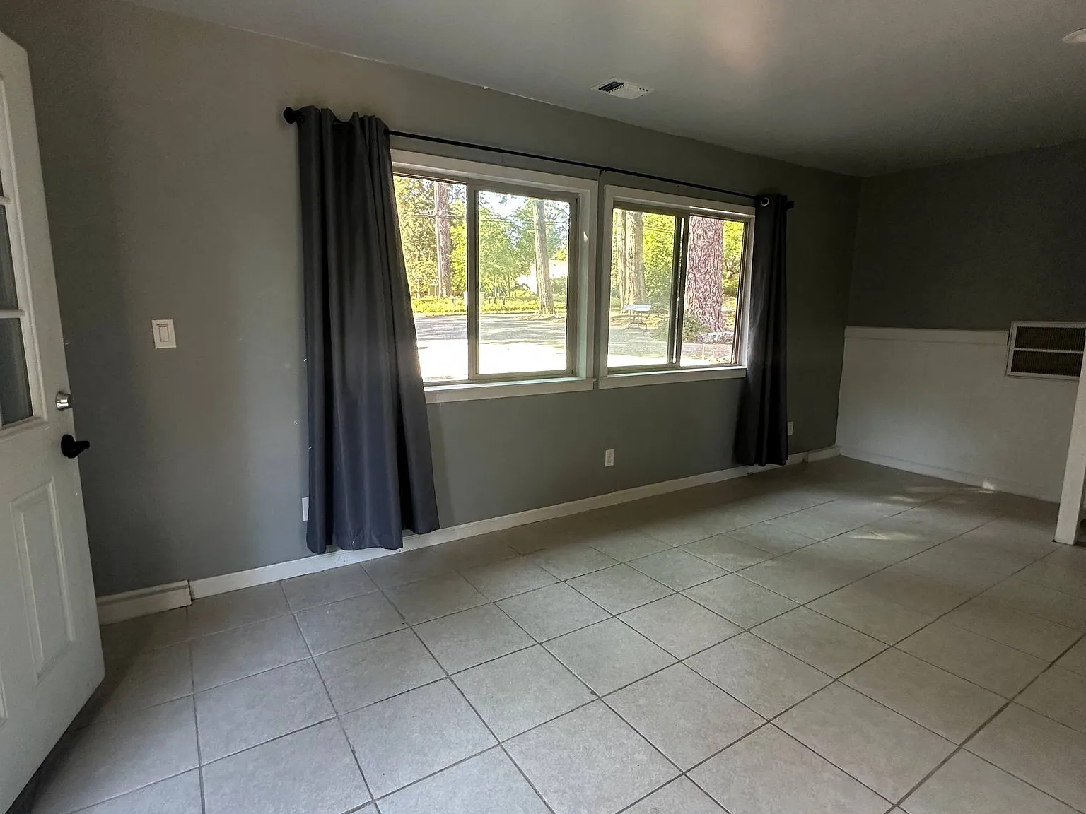 Studio, 526 sqft, $1,600 — Photo 2