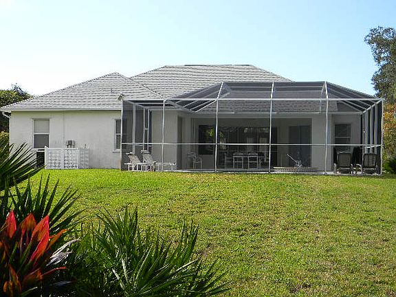 3rd image of 1717 Bayshore Dr