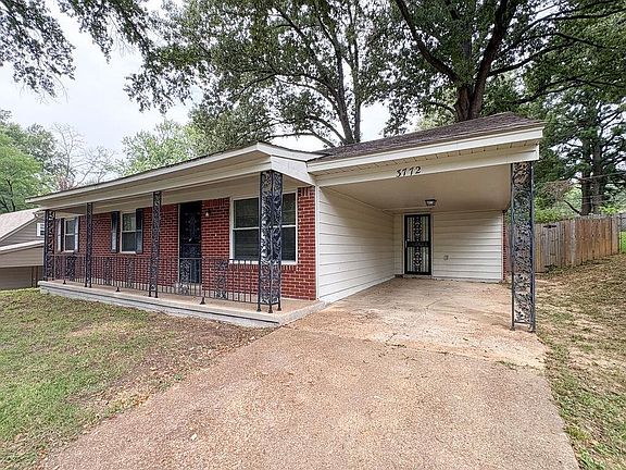 3rd image of 3772 Voltaire Ave