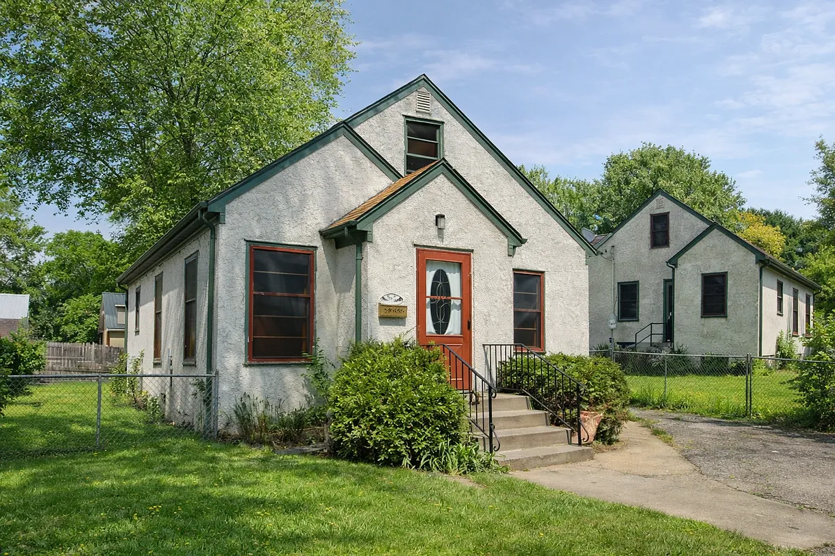 Building Photo - 3625 Orchard Ave N