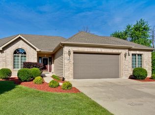 40041 N Trevino Ln, Antioch, IL 60002