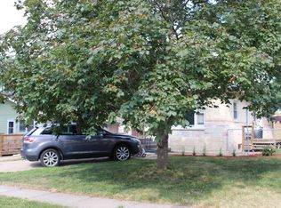 1416 S Nicollet St, Sioux City, IA 51106