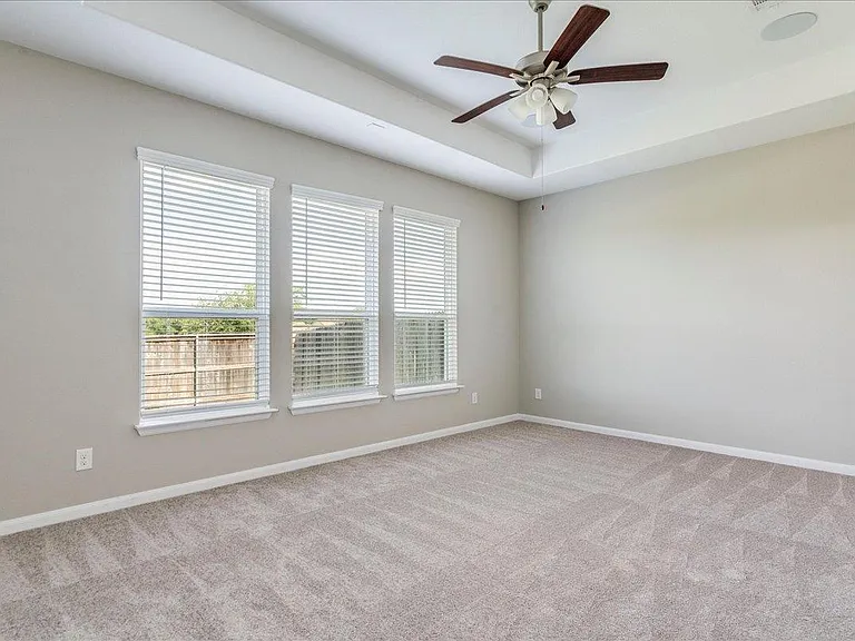 733 Blue Oak Blvd — Photo 17