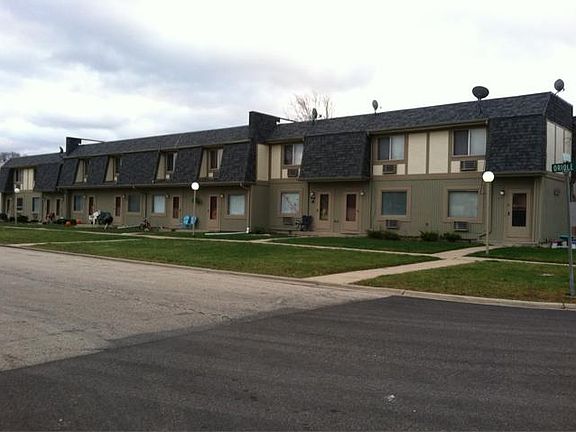 2nd image of 629 Oriole Ct #632