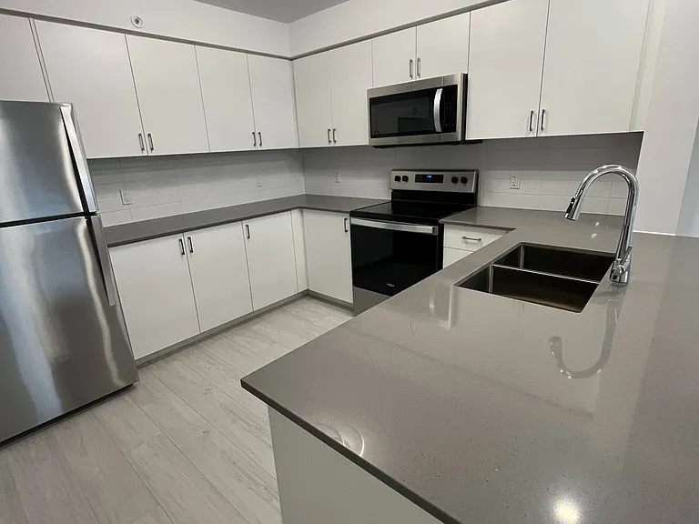 50 Otterbein Rd #404 — Photo 3