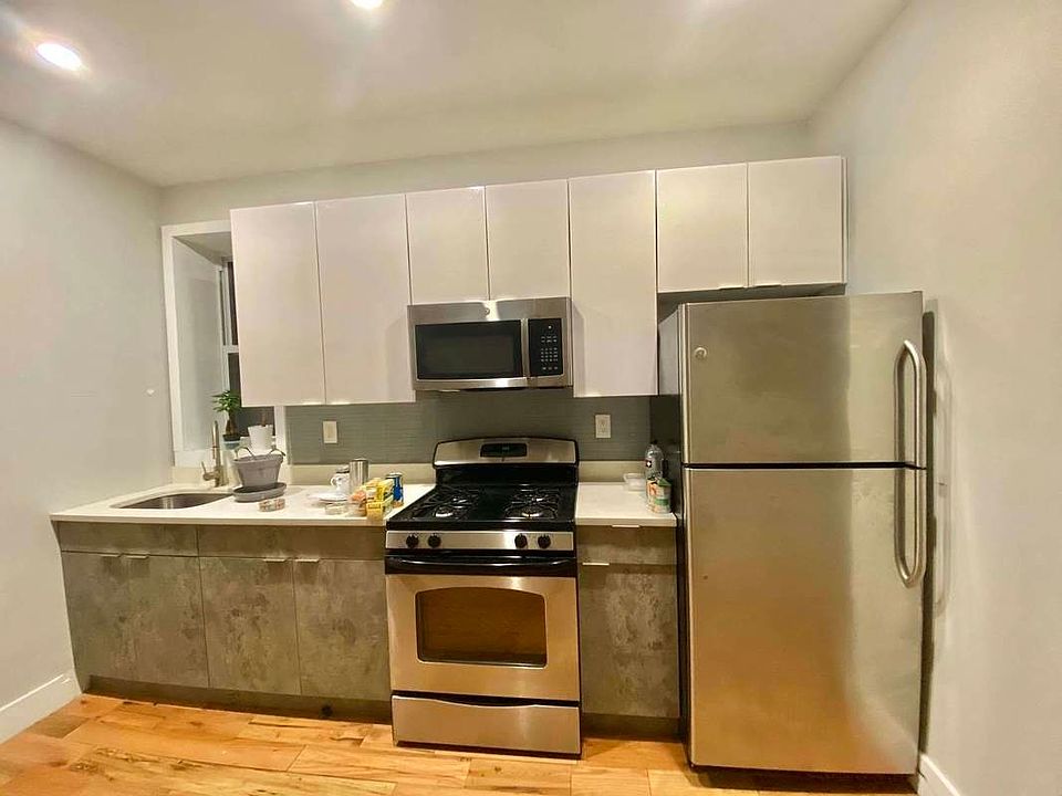 1st image of 650 E 21st St APT 3B