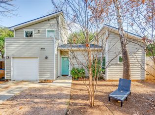 811 Gunter St #B, Austin, TX 78702