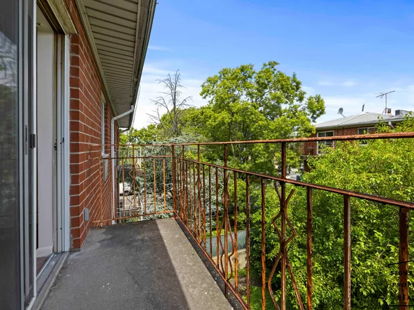 1105 East 72nd Street image 8 of 27