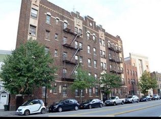 821 Bergen Ave APT D7, Jersey City, NJ 07306
