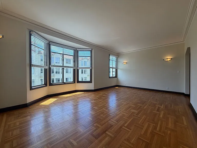 3650 Fillmore St — Photo 9