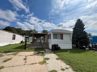 1717 Winona Ln, Council Bluffs, IA 51501