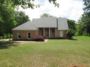 1576 Doster Rd, Winder, GA 30680