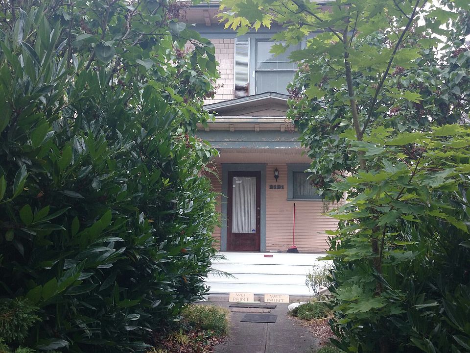 2nd image of 2121 8th Ave W