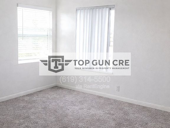 4th image of 3720 Yosemite St #3724