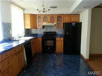 4th image of 664 Majesty Ct