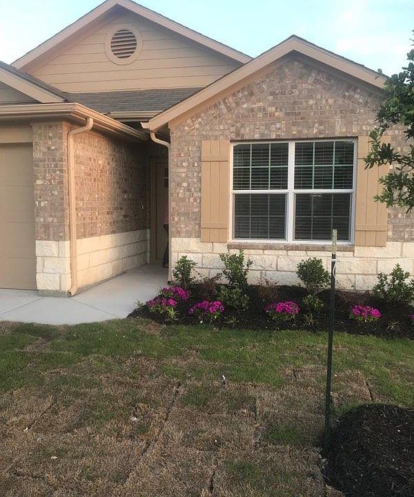1st image of 2317 Bettylou Ln