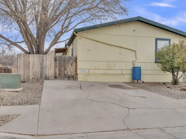 1118 Las Rosas Dr SE, Los Lunas, NM 87031