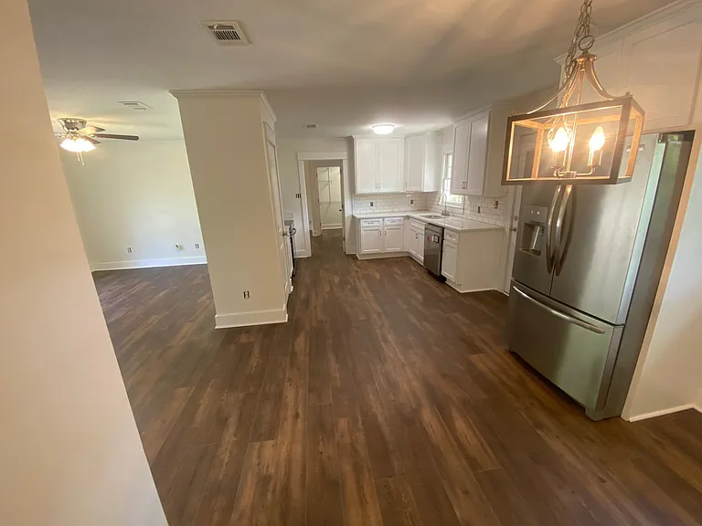 5463 Norden Dr S — Photo 4