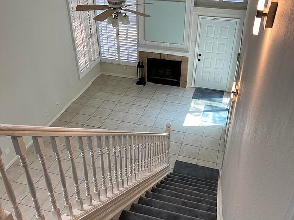 3rd image of 1717 E UNION HILLS Drive #1011