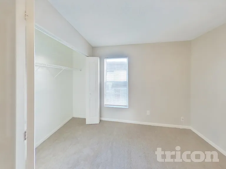 11011 Greenaire Dr — Photo 11