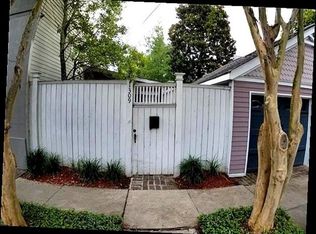 1309 Robert St, New Orleans, LA 70115