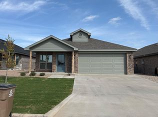 3136 Forest Hill Dr, San Angelo, TX 76904
